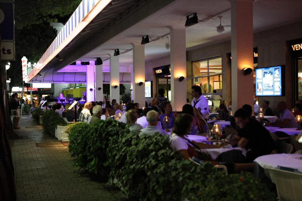 Hotel Venezia E La Villetta Lido di Jesolo Ngoại thất bức ảnh