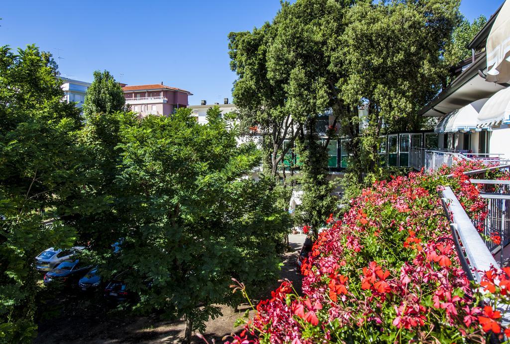 Hotel Venezia E La Villetta Lido di Jesolo Ngoại thất bức ảnh