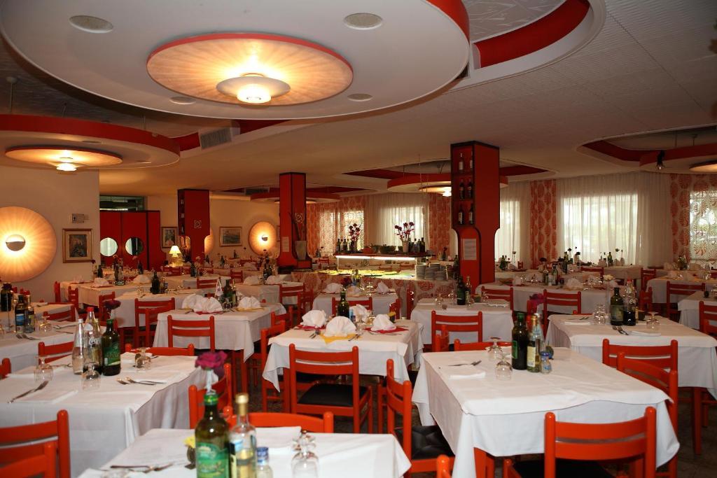 Hotel Venezia E La Villetta Lido di Jesolo Ngoại thất bức ảnh