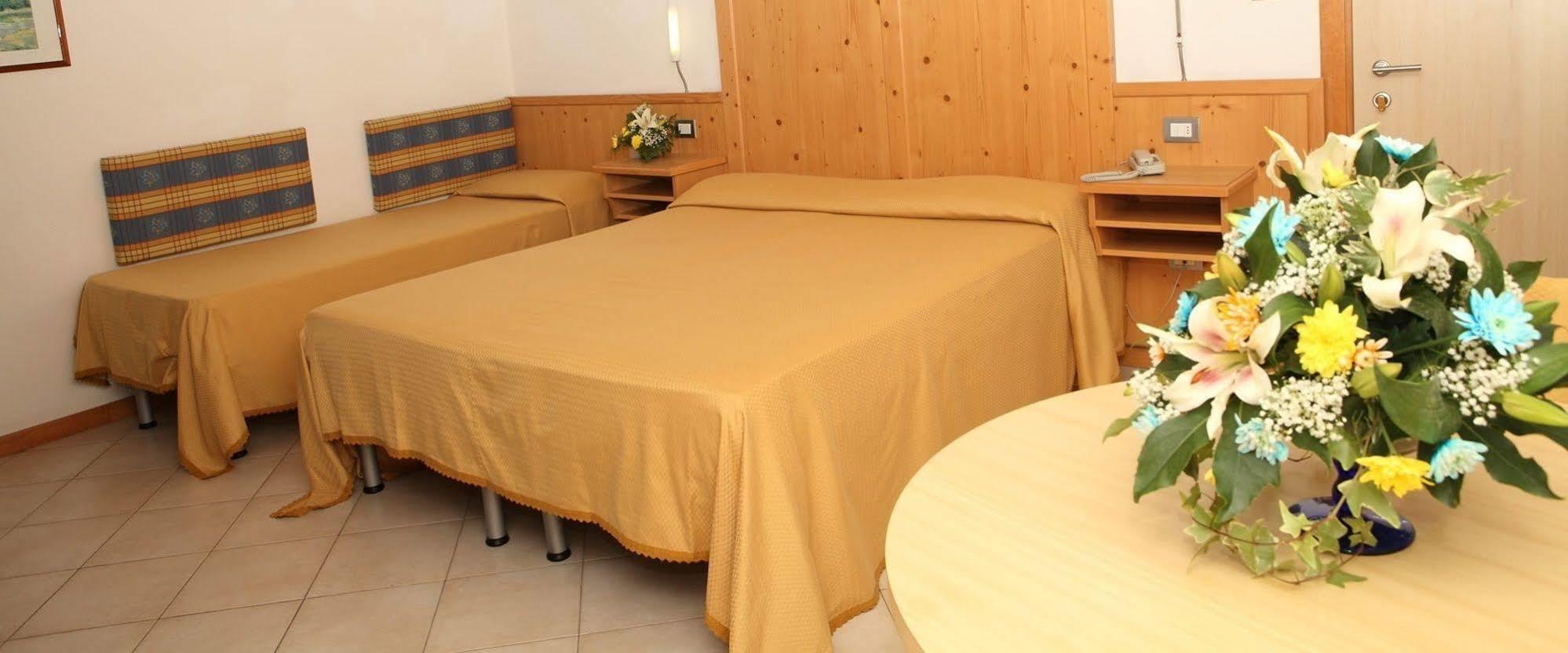 Hotel Venezia E La Villetta Lido di Jesolo Ngoại thất bức ảnh