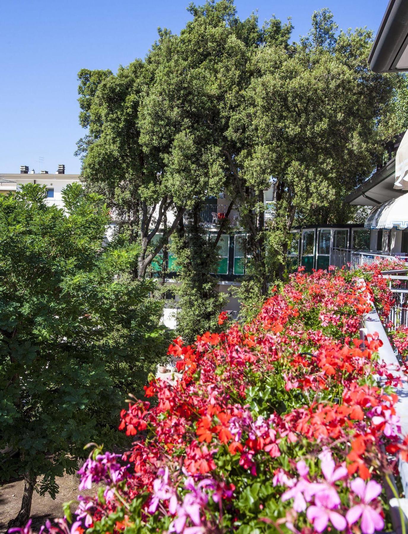 Hotel Venezia E La Villetta Lido di Jesolo Ngoại thất bức ảnh