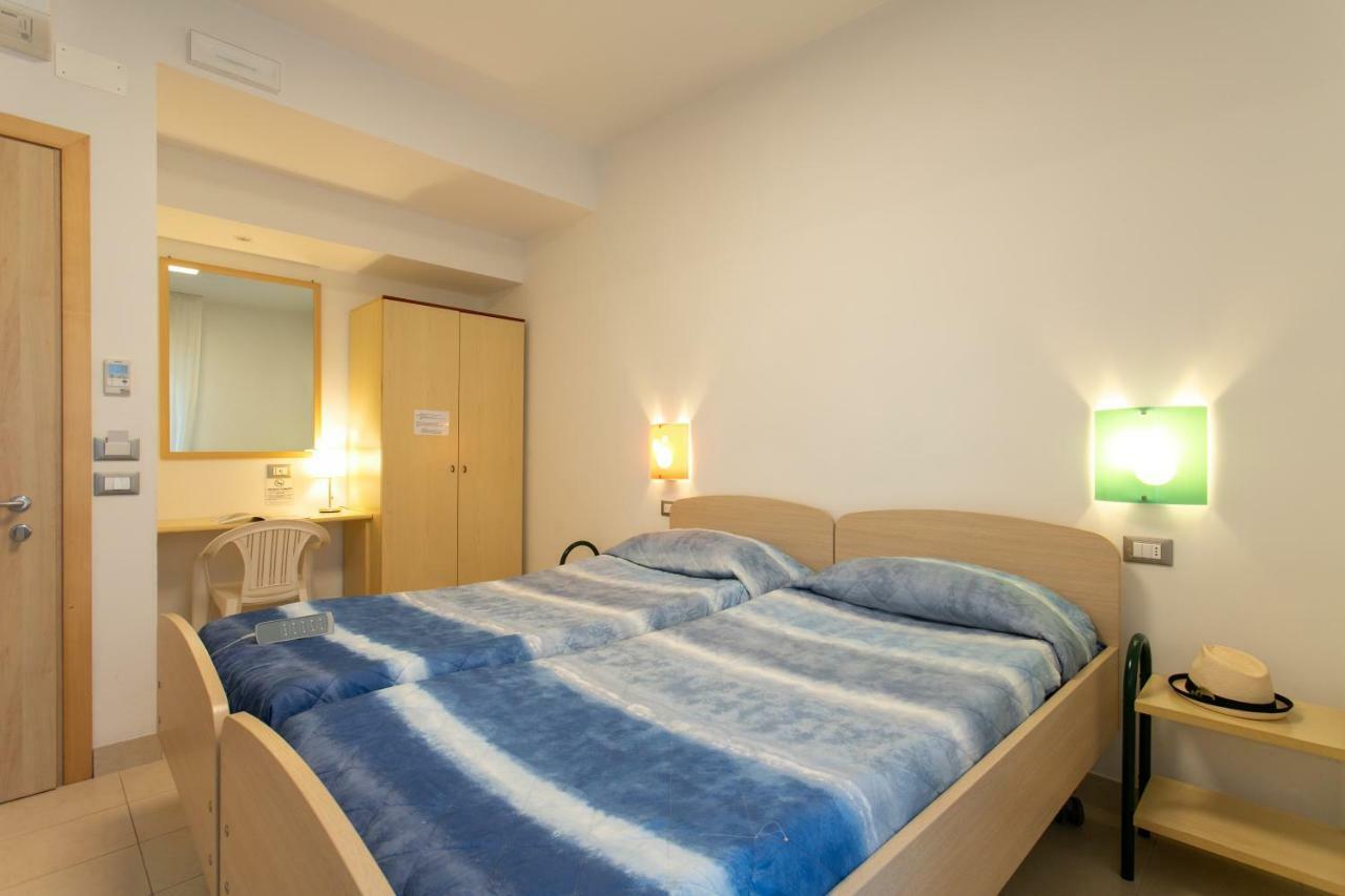 Hotel Venezia E La Villetta Lido di Jesolo Ngoại thất bức ảnh
