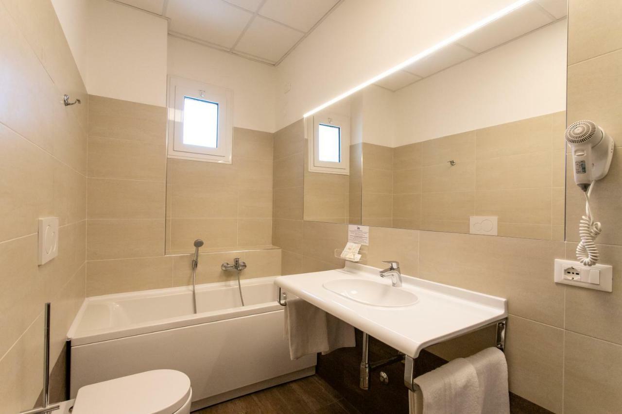 Hotel Venezia E La Villetta Lido di Jesolo Ngoại thất bức ảnh