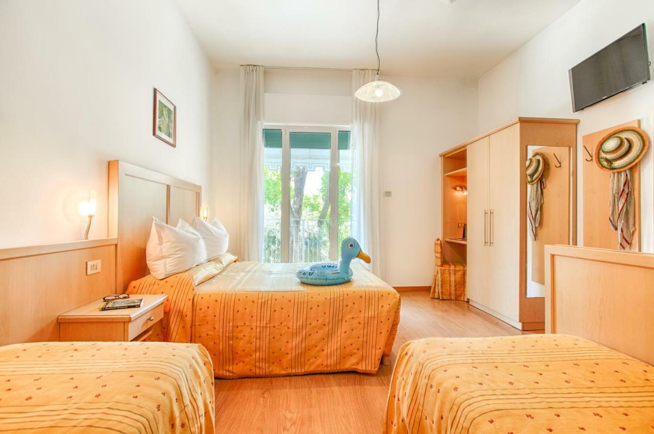Hotel Venezia E La Villetta Lido di Jesolo Ngoại thất bức ảnh